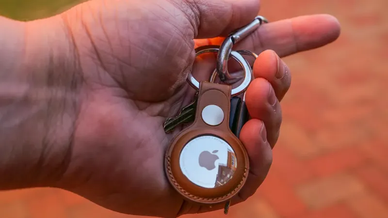 Hur fungerar AirTags när du reser?